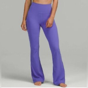 Lululemon Groove Super High-Rise Flared Pants Nulu Size 8